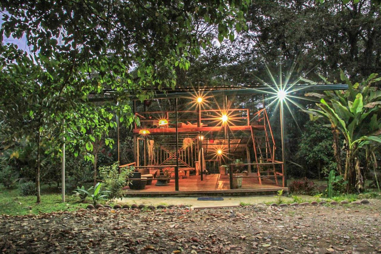 Kuyana Amazon Lodge Archidona エクステリア 写真