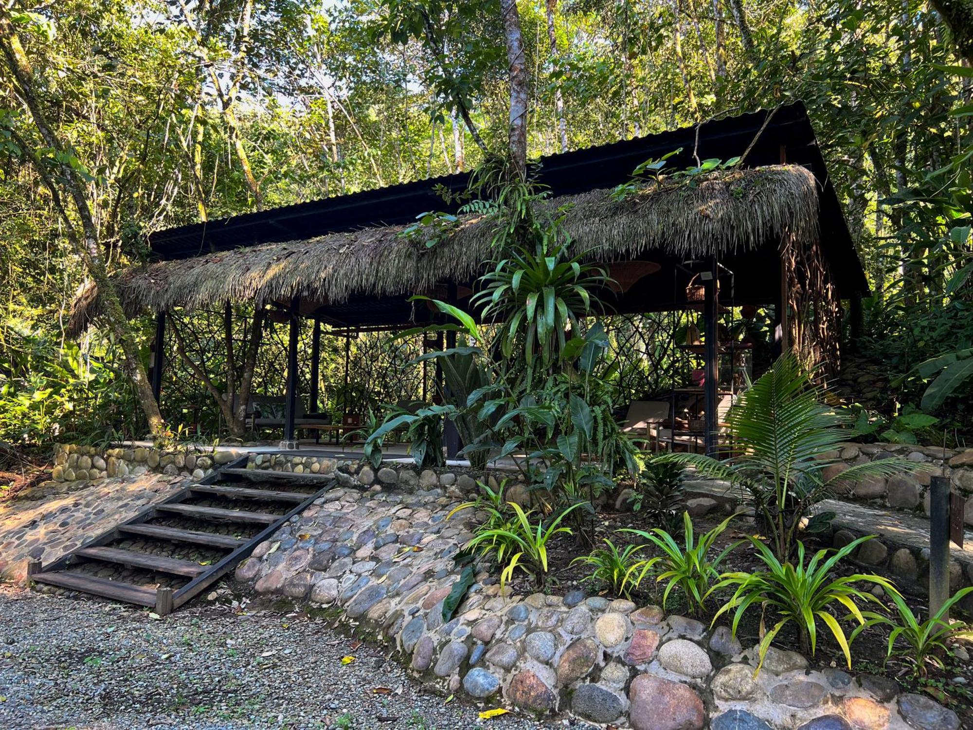 Kuyana Amazon Lodge Archidona エクステリア 写真